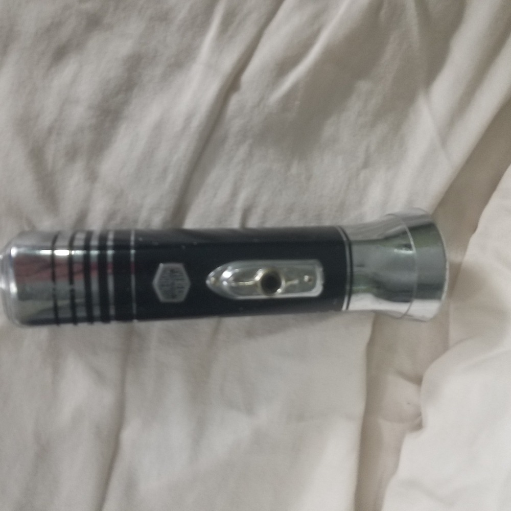 Eveready Masterlite Flashlight Vintage Black Good Vintage 1950‎ Chrome Logo